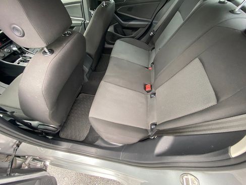 Used 2019 Volkswagen Jetta S w/ Driver Assistance Package image 9