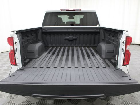 Used 2023 Chevrolet Silverado 1500 RST w/ Redline Edition AWD/4WD image 21
