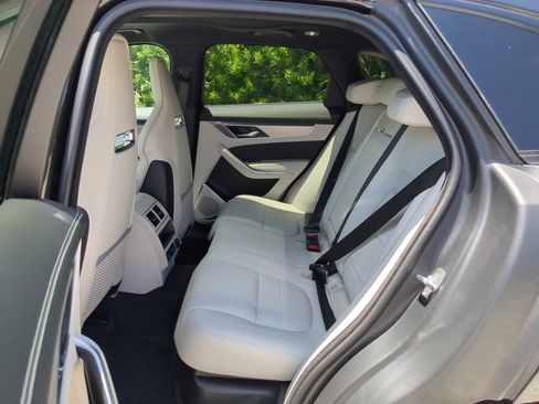 New 2026 Jaguar F-PACE R-Dynamic S image 15