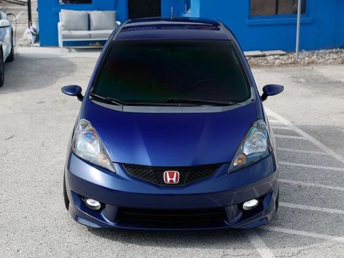 Used 2010 Honda Fit image 11