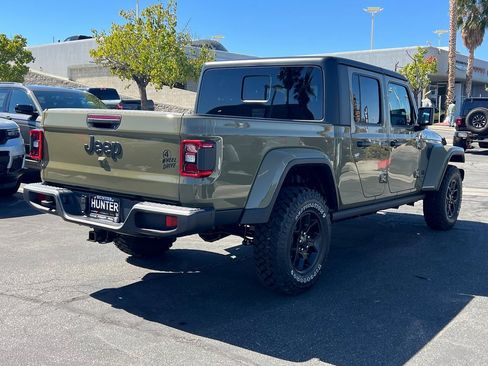 New 2025 Jeep Gladiator Willys image 6