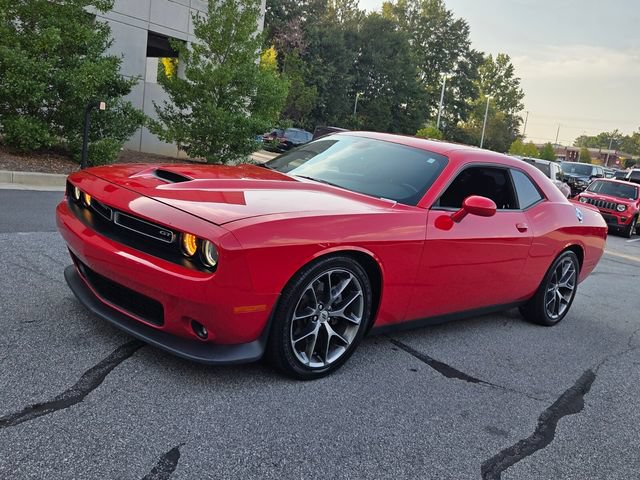 Used 2022 Dodge Challenger GT RWD image 3