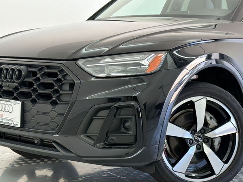 Used 2023 Audi Q5 2.0T Premium Plus w/ Premium Plus Package AWD/4WD image 11
