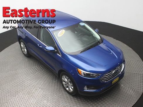 Used 2024 Ford Edge Titanium AWD/4WD image 3