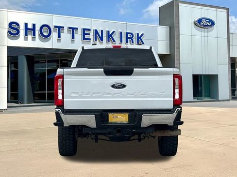 Used 2024 Ford F250 XLT w/ FX4 Off-Road Package AWD/4WD image 8