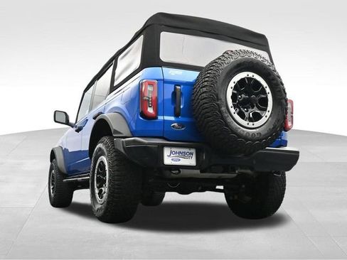 Used 2023 Ford Bronco Badlands image 32