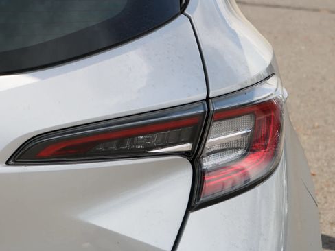 Used 2022 Toyota Corolla SE FWD image 11