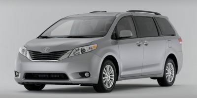 Used 2014 Toyota Sienna LE FWD image 1