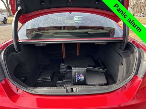 Used 2017 Alfa Romeo Giulia Ti w/ TI 19" Sport Package image 36