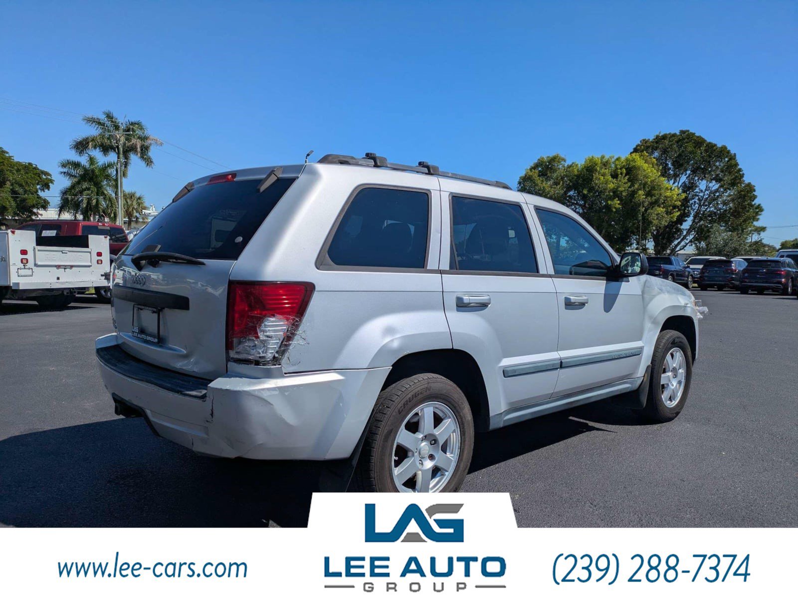 Used 2008 Jeep Grand Cherokee Laredo AWD/4WD image 3
