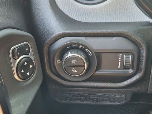 New 2026 Jeep Gladiator Sport image 22