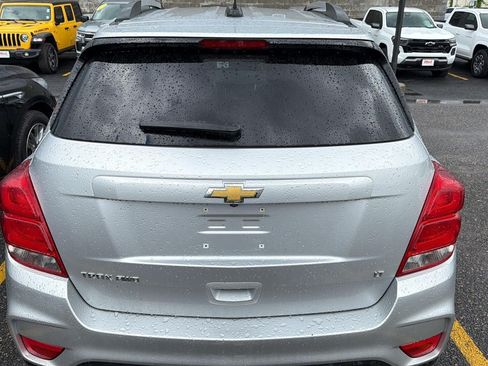 Used 2019 Chevrolet Trax LT w/ LT Convenience Package AWD/4WD image 5