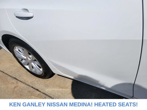 Used 2023 Chevrolet Malibu LT FWD image 14