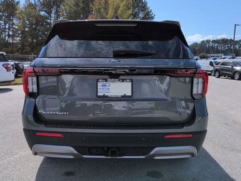 New 2026 Ford Explorer Platinum image 5