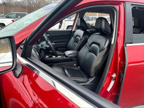 Used 2023 Nissan Pathfinder SL image 10