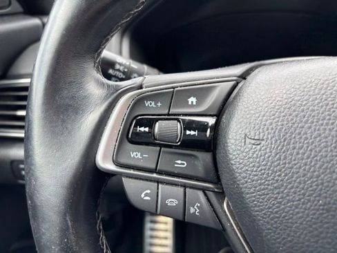 Used 2020 Honda Accord Sport image 11