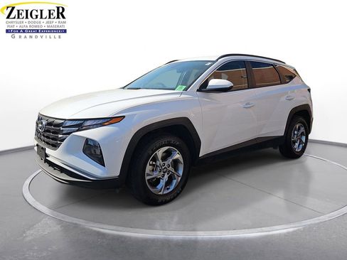 Used 2024 Hyundai Tucson SEL AWD/4WD image 1