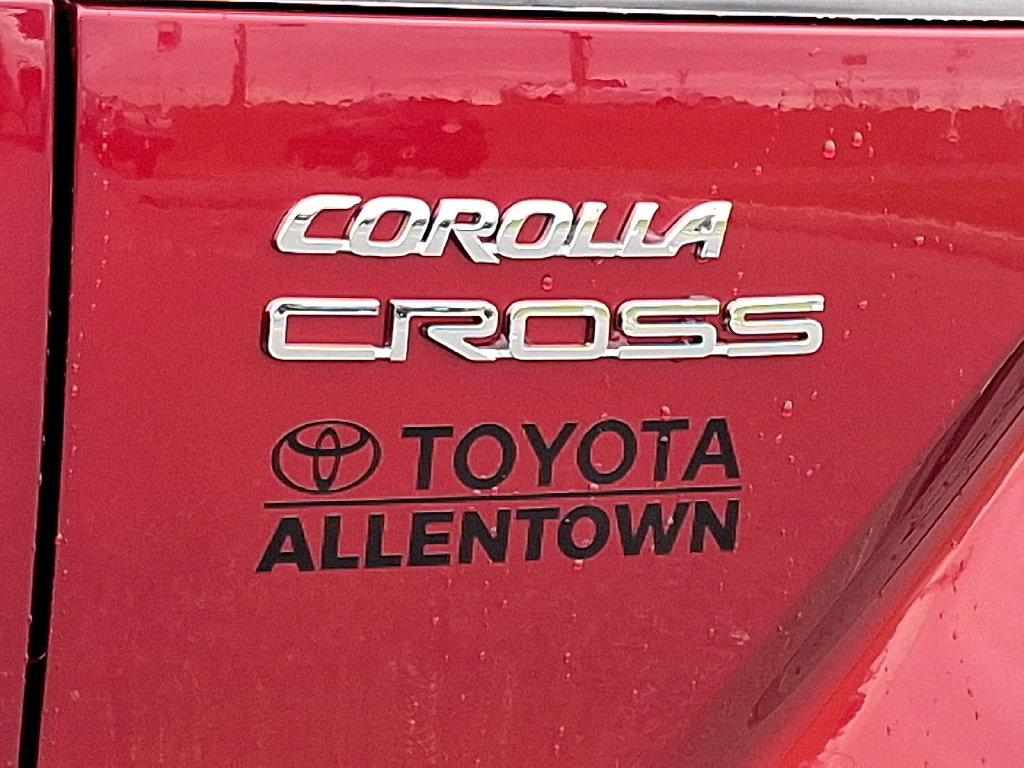 Used 2026 Toyota Corolla Cross LE w/ Moonroof Package AWD/4WD image 32