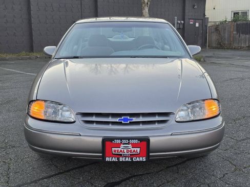 Used 1996 Chevrolet Lumina LS FWD image 2