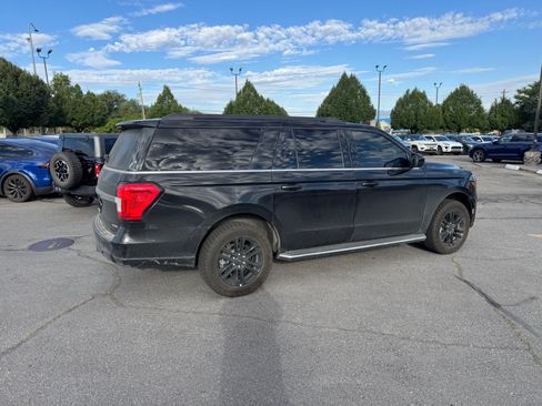 Used 2023 Ford Expedition Max XLT AWD/4WD image 5