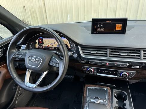 Used 2018 Audi Q7 3.0T Premium Plus w/ Premium Plus Package image 21