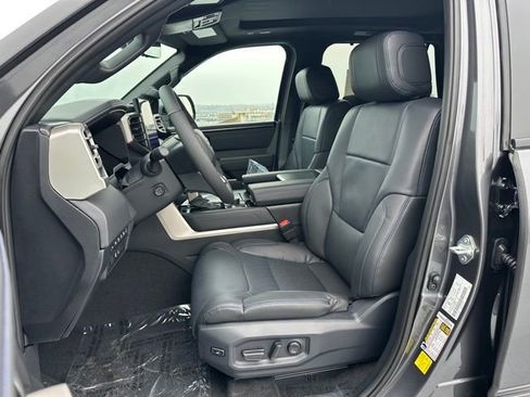 New 2026 Toyota Sequoia Platinum image 9