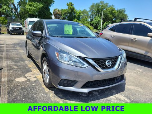 Used 2018 Nissan Sentra SV FWD image 1