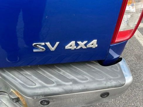 Used 2014 Nissan Frontier SV w/ SV Value Truck Package AWD/4WD image 6
