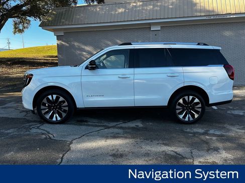 New 2025 Ford Expedition Platinum w/ Platinum Ultimate Package image 2