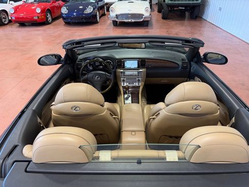 Used 2007 Lexus SC 430 Convertible RWD image 25