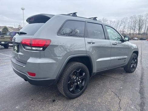 Used 2021 Jeep Grand Cherokee Freedom Edition image 8