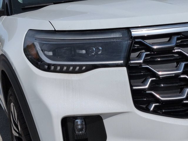 New 2026 Ford Explorer Platinum w/ LUX Leather Package AWD/4WD image 9