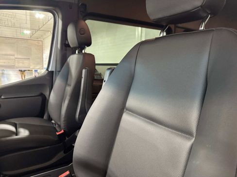 New 2025 Mercedes-Benz Sprinter 2500 image 23
