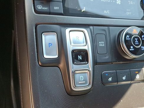 Used 2025 Hyundai Palisade Calligraphy AWD/4WD image 4