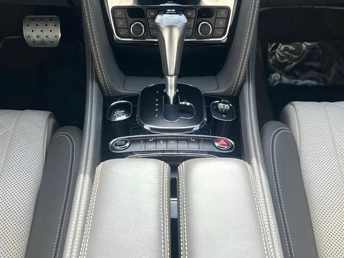 Used 2018 Bentley Flying Spur S V8 image 32