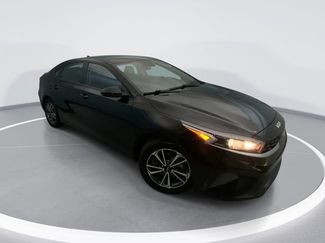 Used 2023 Kia Forte LXS FWD video 1