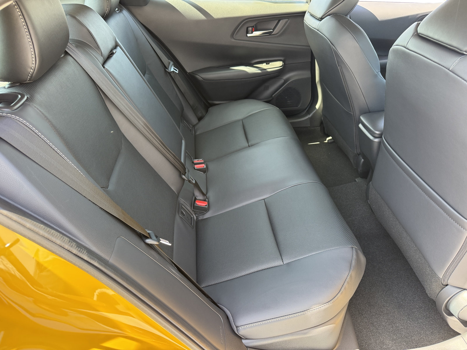 New 2027 Toyota Prius FWD image 5