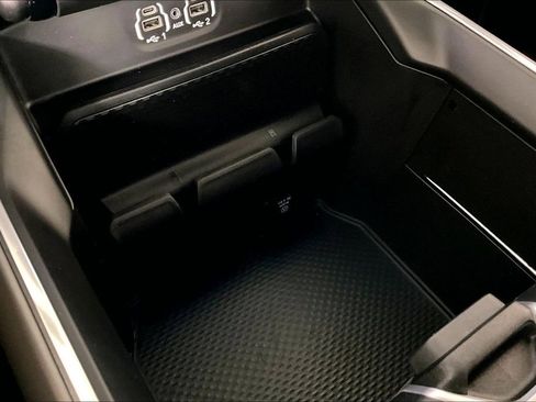 Used 2022 RAM 3500 Laramie w/ Night Edition image 34