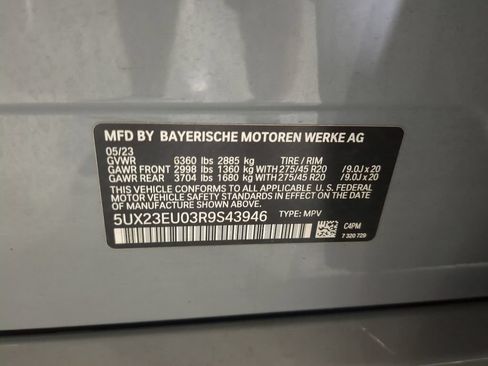 Used 2024 BMW X5 xDrive40i w/ M Sport Package AWD/4WD image 17