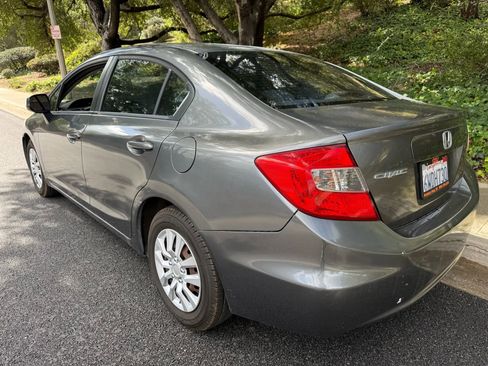 Used 2012 Honda Civic LX image 3