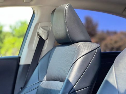 Used 2019 Lexus ES 350 w/ Premium Package FWD image 33