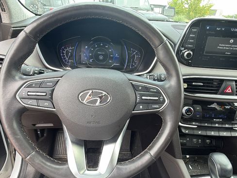 Used 2020 Hyundai Santa Fe Limited image 27