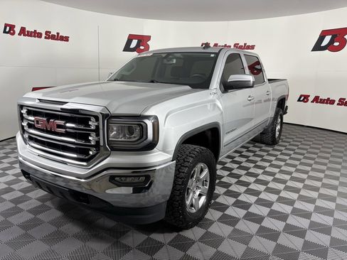 Used 2017 GMC Sierra 1500 SLT image 2