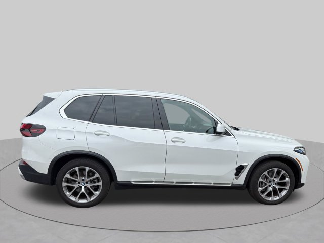 Used 2026 BMW X5 xDrive40i AWD/4WD image 6