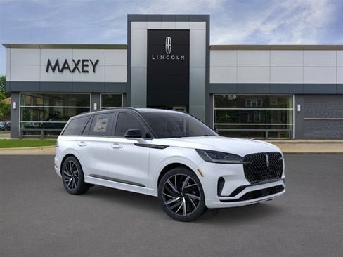 New 2026 Lincoln Aviator Black Label AWD/4WD image 95