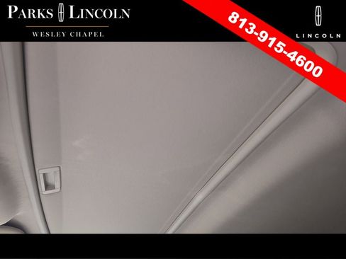 Used 2014 Lincoln Navigator 2WD image 24