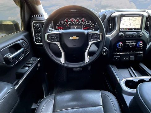 Used 2023 Chevrolet Silverado 3500 LTZ AWD/4WD image 11