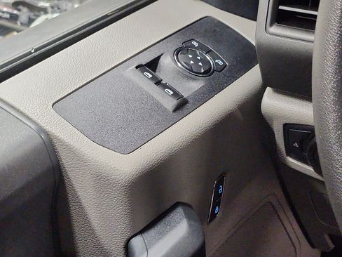 Certified 2022 Ford F250 XL w/ STX Appearance Package image 12