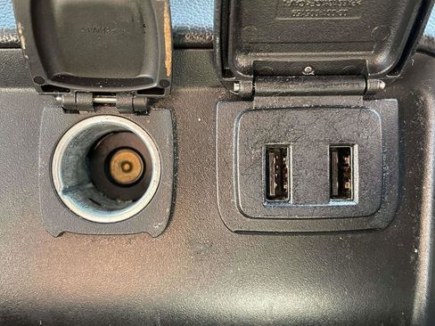 Used 2019 Chevrolet Tahoe LT image 23