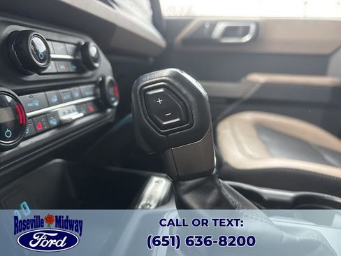 Used 2023 Ford Bronco Wildtrak image 21
